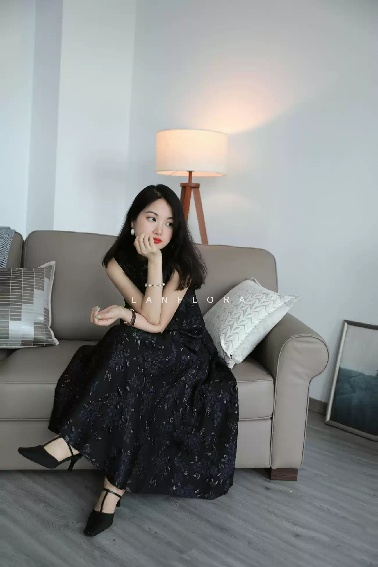 芬芳花儿 意大利进口真丝提花小香风套装女装轻奢高级感两件套裙